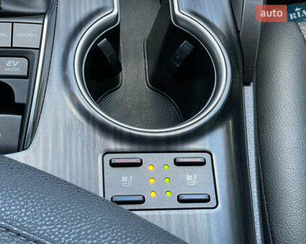 Тойота Камрі, об'ємом двигуна 2.49 л та пробігом 100 тис. км за 35000 $, фото 36 на Automoto.ua