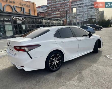 Тойота Камри, объемом двигателя 2.49 л и пробегом 14 тыс. км за 34800 $, фото 5 на Automoto.ua