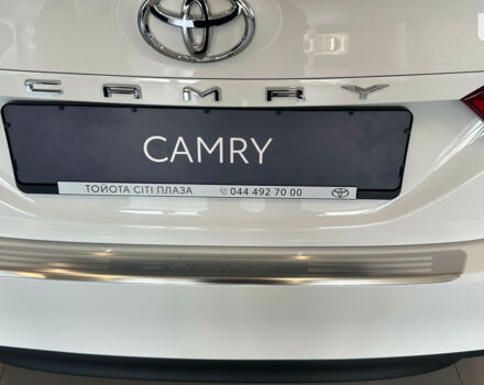 Тойота Камрі, об'ємом двигуна 2.49 л та пробігом 0 тис. км за 30701 $, фото 2 на Automoto.ua