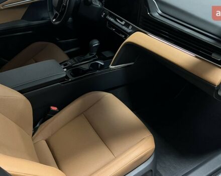 Тойота Камри, объемом двигателя 2.49 л и пробегом 0 тыс. км за 49489 $, фото 19 на Automoto.ua