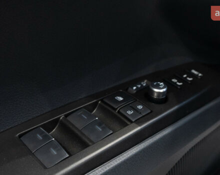 Тойота Камри, объемом двигателя 2.49 л и пробегом 0 тыс. км за 48539 $, фото 6 на Automoto.ua