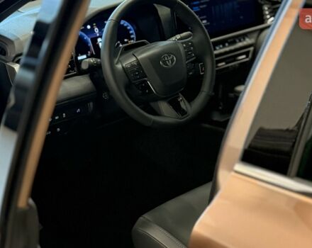 Тойота Камри, объемом двигателя 2.49 л и пробегом 0 тыс. км за 40711 $, фото 9 на Automoto.ua