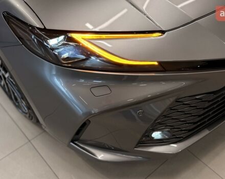 Тойота Камри, объемом двигателя 2.49 л и пробегом 0 тыс. км за 49680 $, фото 4 на Automoto.ua