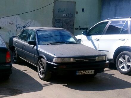 Тойота Камри, объемом двигателя 2 л и пробегом 350 тыс. км за 900 $, фото 1 на Automoto.ua