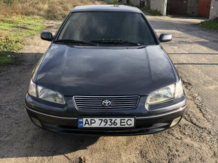 Тойота Камри 1998 в Запорожье на Automoto.ua Тойота Камри, объемом двигателя 2.16 л и пробегом 239 тыс. км за 5000 $, фото 1 на Automoto.ua