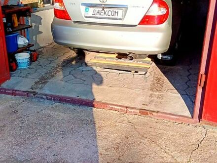 Тойота Камрі 2003 у Кропивницькому (Кіровограді) на Automoto.ua Тойота Камрі, об'ємом двигуна 24 л та пробігом 275 тис. км за 8000 $, фото 1 на Automoto.ua