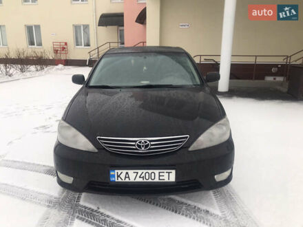 Тойота Камри 2004 в Киеве на Automoto.ua Тойота Камри, объемом двигателя 2.4 л и пробегом 250 тыс. км за 7800 $, фото 1 на Automoto.ua