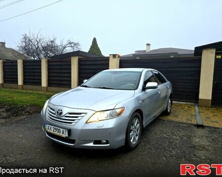Тойота Камри, объемом двигателя 3.5 л и пробегом 250 тыс. км за 6300 $, фото 1 на Automoto.ua