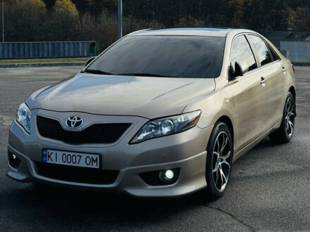 Тойота Камрі, об'ємом двигуна 2.4 л та пробігом 174 тис. км за 9700 $, фото 1 на Automoto.ua