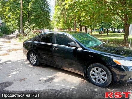 Тойота Камри, объемом двигателя 3.5 л и пробегом 285 тыс. км за 9800 $, фото 1 на Automoto.ua