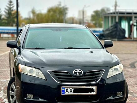 Тойота Камри, объемом двигателя 3.5 л и пробегом 311 тыс. км за 8500 $, фото 1 на Automoto.ua