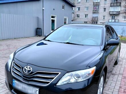 Тойота Камри, объемом двигателя 2.5 л и пробегом 252 тыс. км за 9300 $, фото 1 на Automoto.ua