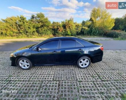 Тойота Камри, объемом двигателя 2.5 л и пробегом 140 тыс. км за 13000 $, фото 1 на Automoto.ua