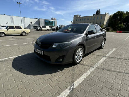 Тойота Камрі 2014 у Чернігові на Automoto.ua Тойота Камрі, об'ємом двигуна 3.46 л та пробігом 220 тис. км за 12500 $, фото 1 на Automoto.ua