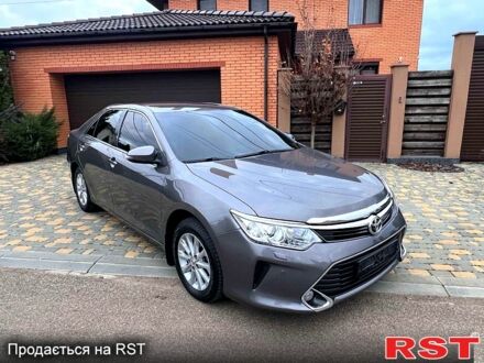 Тойота Камрі, об'ємом двигуна 2.5 л та пробігом 215 тис. км за 15300 $, фото 1 на Automoto.ua