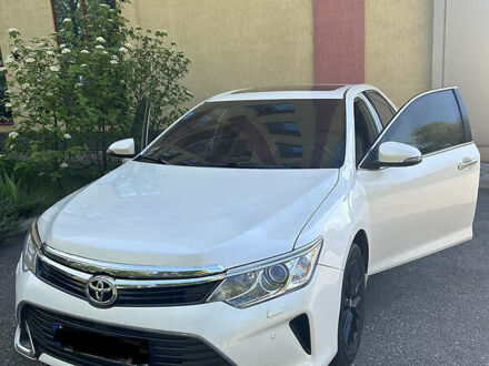 Тойота Камрі 2015 у Кривому Розі на Automoto.ua Тойота Камрі, об'ємом двигуна 2.5 л та пробігом 192 тис. км за 17500 $, фото 1 на Automoto.ua