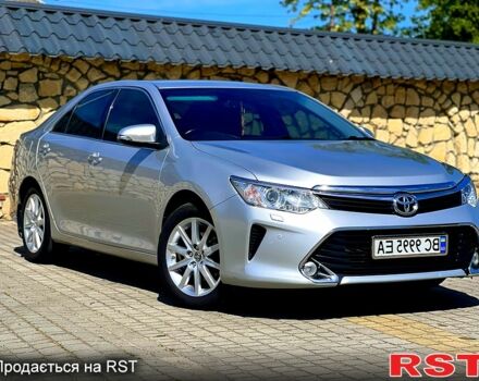 Тойота Камри, объемом двигателя 2.5 л и пробегом 108 тыс. км за 20500 $, фото 1 на Automoto.ua