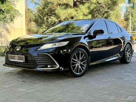 Тойота Камри 2022 в Днепре (Днепропетровске) на Automoto.ua Тойота Камри, объемом двигателя 2.5 л и пробегом 65 тыс. км за 34500 $, фото 1 на Automoto.ua