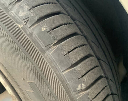 Желтый Тойота Камри, объемом двигателя 2.36 л и пробегом 190 тыс. км за 7900 $, фото 16 на Automoto.ua