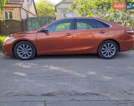 Жовтий Тойота Камрі, об'ємом двигуна 2.5 л та пробігом 341 тис. км за 10000 $, фото 3 на Automoto.ua