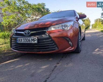 Жовтий Тойота Камрі, об'ємом двигуна 2.5 л та пробігом 341 тис. км за 10000 $, фото 2 на Automoto.ua