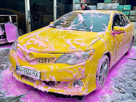 Тойота Камри 2013 в Днепре (Днепропетровске) на Automoto.ua Желтый Тойота Камри, объемом двигателя 2.5 л и пробегом 630 тыс. км за 8000 $, фото 1 на Automoto.ua
