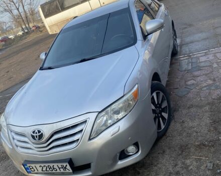 Серый Тойота Камри, объемом двигателя 0 л и пробегом 200 тыс. км за 10000 $, фото 4 на Automoto.ua