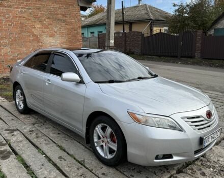 Тойота Камри 2007 в Люботине на Automoto.ua Серый Тойота Камри, объемом двигателя 2.4 л и пробегом 194 тыс. км за 10000 $, фото 1 на Automoto.ua