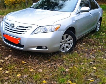 Сірий Тойота Камрі, об'ємом двигуна 2.4 л та пробігом 300 тис. км за 6200 $, фото 1 на Automoto.ua