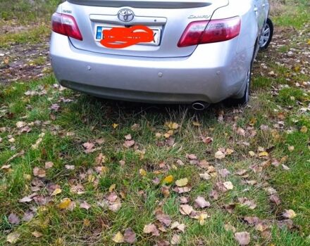 Сірий Тойота Камрі, об'ємом двигуна 2.4 л та пробігом 300 тис. км за 6200 $, фото 2 на Automoto.ua