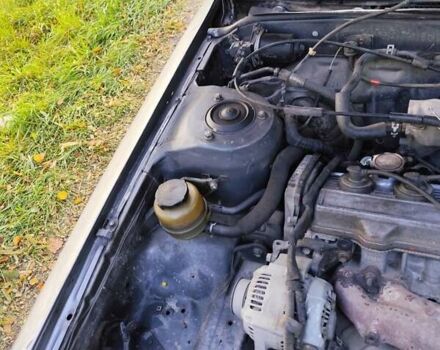 Серый Тойота Камри, объемом двигателя 2 л и пробегом 528 тыс. км за 1101 $, фото 11 на Automoto.ua