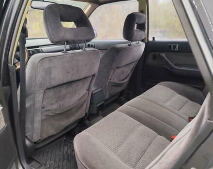 Серый Тойота Камри, объемом двигателя 2 л и пробегом 528 тыс. км за 950 $, фото 6 на Automoto.ua