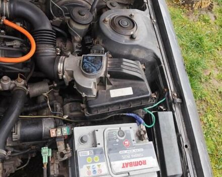 Серый Тойота Камри, объемом двигателя 2 л и пробегом 528 тыс. км за 1000 $, фото 2 на Automoto.ua