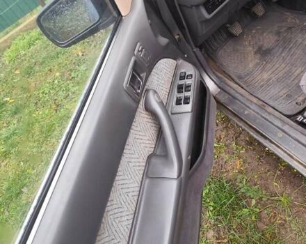 Серый Тойота Камри, объемом двигателя 2 л и пробегом 528 тыс. км за 1000 $, фото 3 на Automoto.ua