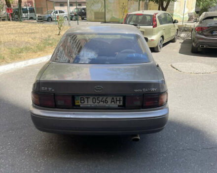 Сірий Тойота Камрі, об'ємом двигуна 2.2 л та пробігом 354 тис. км за 3500 $, фото 6 на Automoto.ua