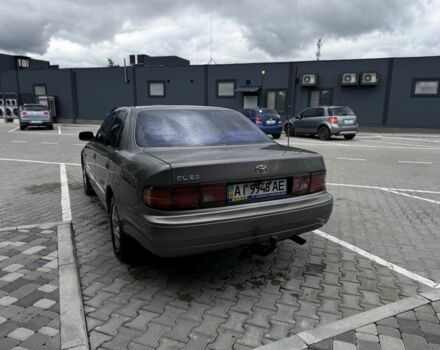 Серый Тойота Камри, объемом двигателя 2.2 л и пробегом 392 тыс. км за 3950 $, фото 4 на Automoto.ua