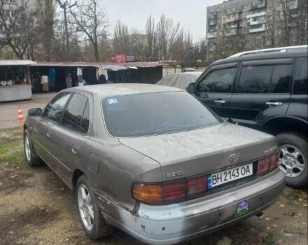 Серый Тойота Камри, объемом двигателя 2.2 л и пробегом 300 тыс. км за 2000 $, фото 4 на Automoto.ua