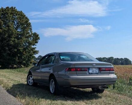 Сірий Тойота Камрі, об'ємом двигуна 2.2 л та пробігом 287 тис. км за 4200 $, фото 4 на Automoto.ua