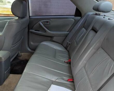 Сірий Тойота Камрі, об'ємом двигуна 3 л та пробігом 500 тис. км за 2800 $, фото 1 на Automoto.ua