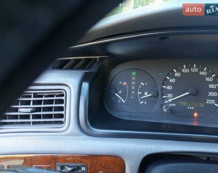 Серый Тойота Камри, объемом двигателя 2.2 л и пробегом 348 тыс. км за 4800 $, фото 14 на Automoto.ua