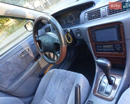 Серый Тойота Камри, объемом двигателя 2.2 л и пробегом 348 тыс. км за 4800 $, фото 1 на Automoto.ua