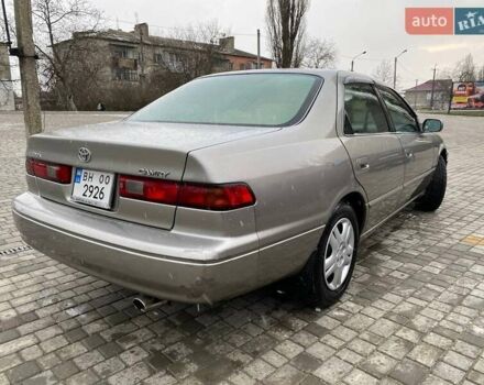 Сірий Тойота Камрі, об'ємом двигуна 2.2 л та пробігом 300 тис. км за 3000 $, фото 11 на Automoto.ua