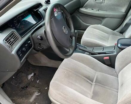 Сірий Тойота Камрі, об'ємом двигуна 2.2 л та пробігом 300 тис. км за 3000 $, фото 5 на Automoto.ua