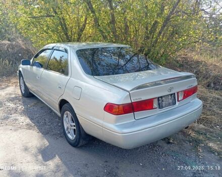 Сірий Тойота Камрі, об'ємом двигуна 2.2 л та пробігом 385 тис. км за 3900 $, фото 9 на Automoto.ua