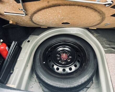 Сірий Тойота Камрі, об'ємом двигуна 2.4 л та пробігом 216 тис. км за 5999 $, фото 19 на Automoto.ua