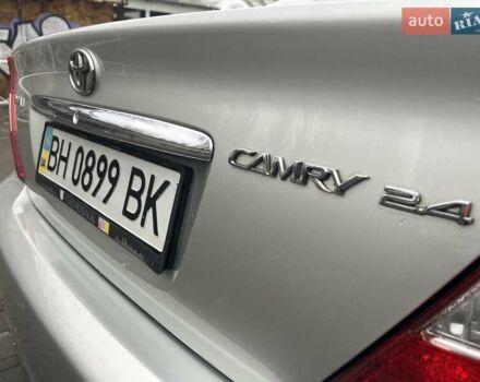 Сірий Тойота Камрі, об'ємом двигуна 2.4 л та пробігом 216 тис. км за 5999 $, фото 22 на Automoto.ua