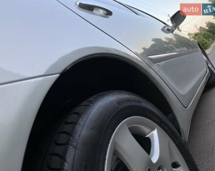 Сірий Тойота Камрі, об'ємом двигуна 3 л та пробігом 215 тис. км за 6800 $, фото 52 на Automoto.ua