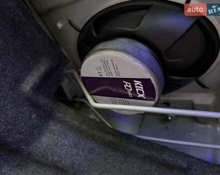 Сірий Тойота Камрі, об'ємом двигуна 3 л та пробігом 215 тис. км за 6800 $, фото 64 на Automoto.ua