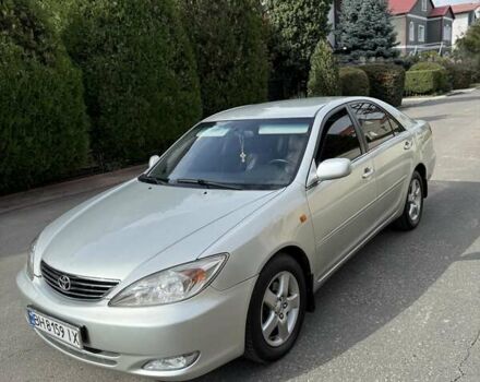 Сірий Тойота Камрі, об'ємом двигуна 3 л та пробігом 215 тис. км за 6800 $, фото 2 на Automoto.ua