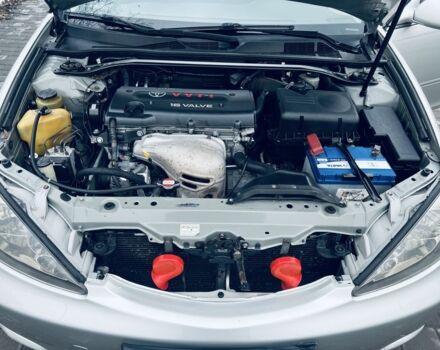 Сірий Тойота Камрі, об'ємом двигуна 2.4 л та пробігом 216 тис. км за 5999 $, фото 18 на Automoto.ua